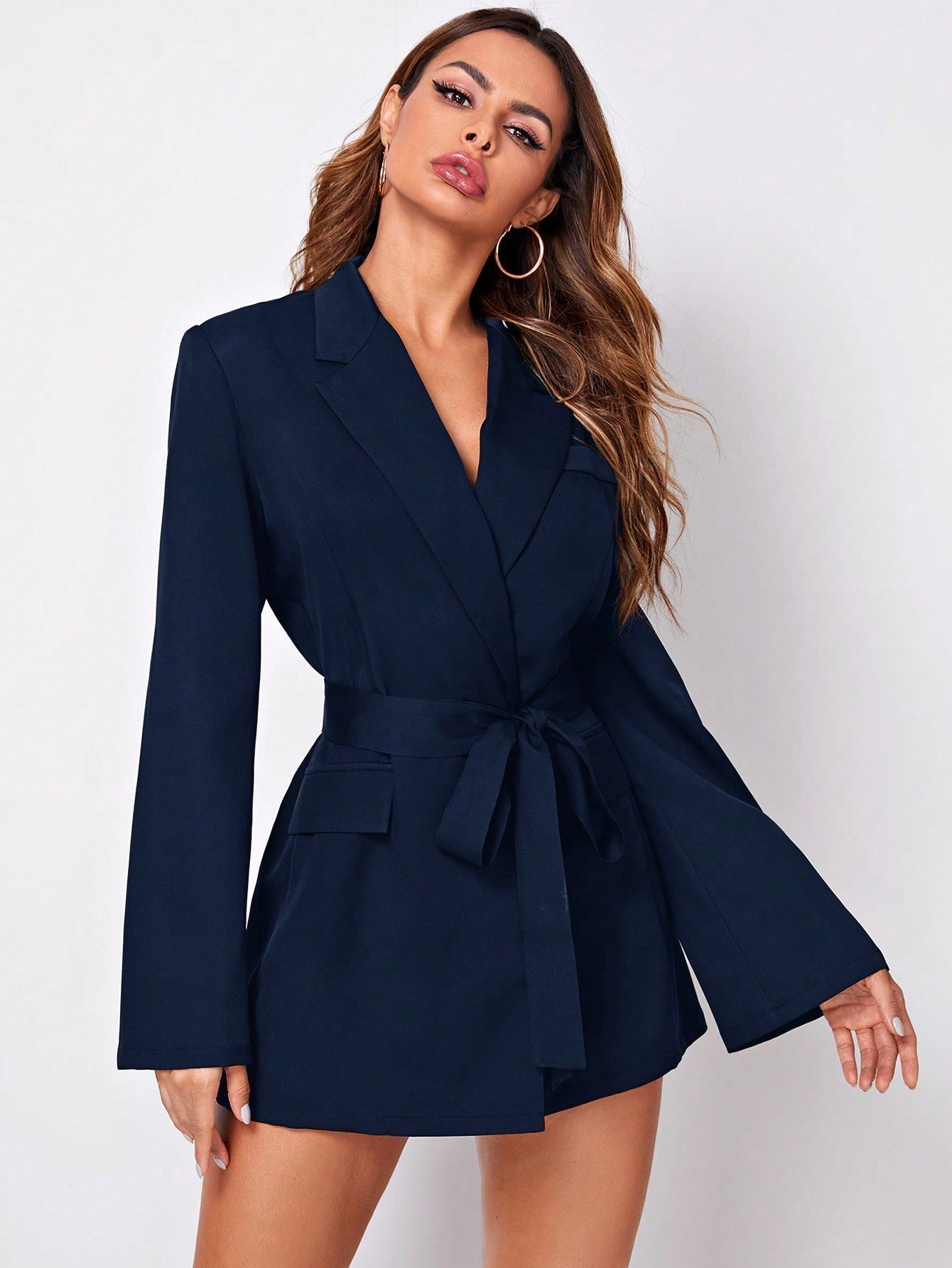 Marie-Ange | Elegant Sort Blazer Kjole med Belte