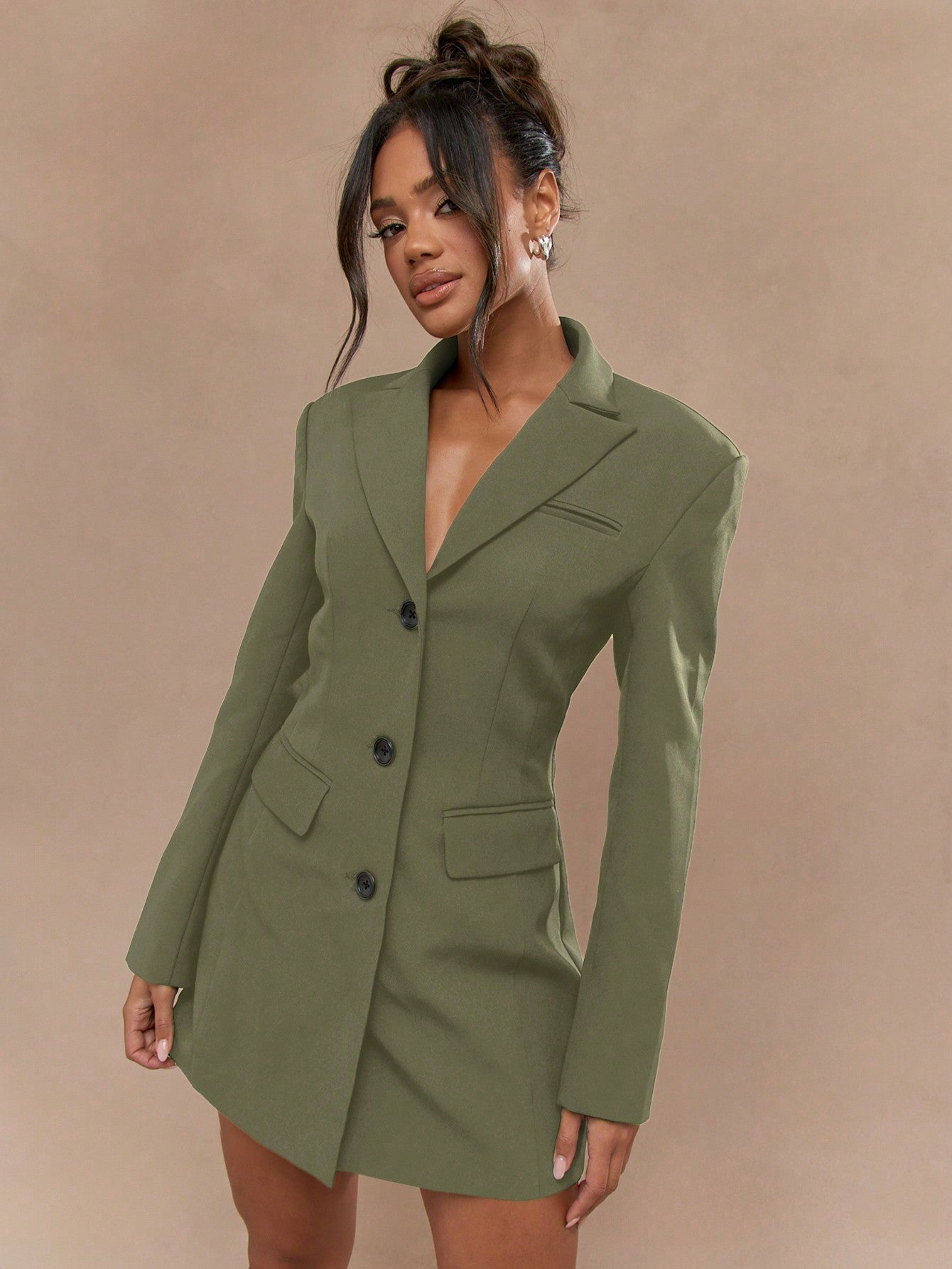 Marie-Louise | Sort Blazer Kjole med Enkel Knapplukking