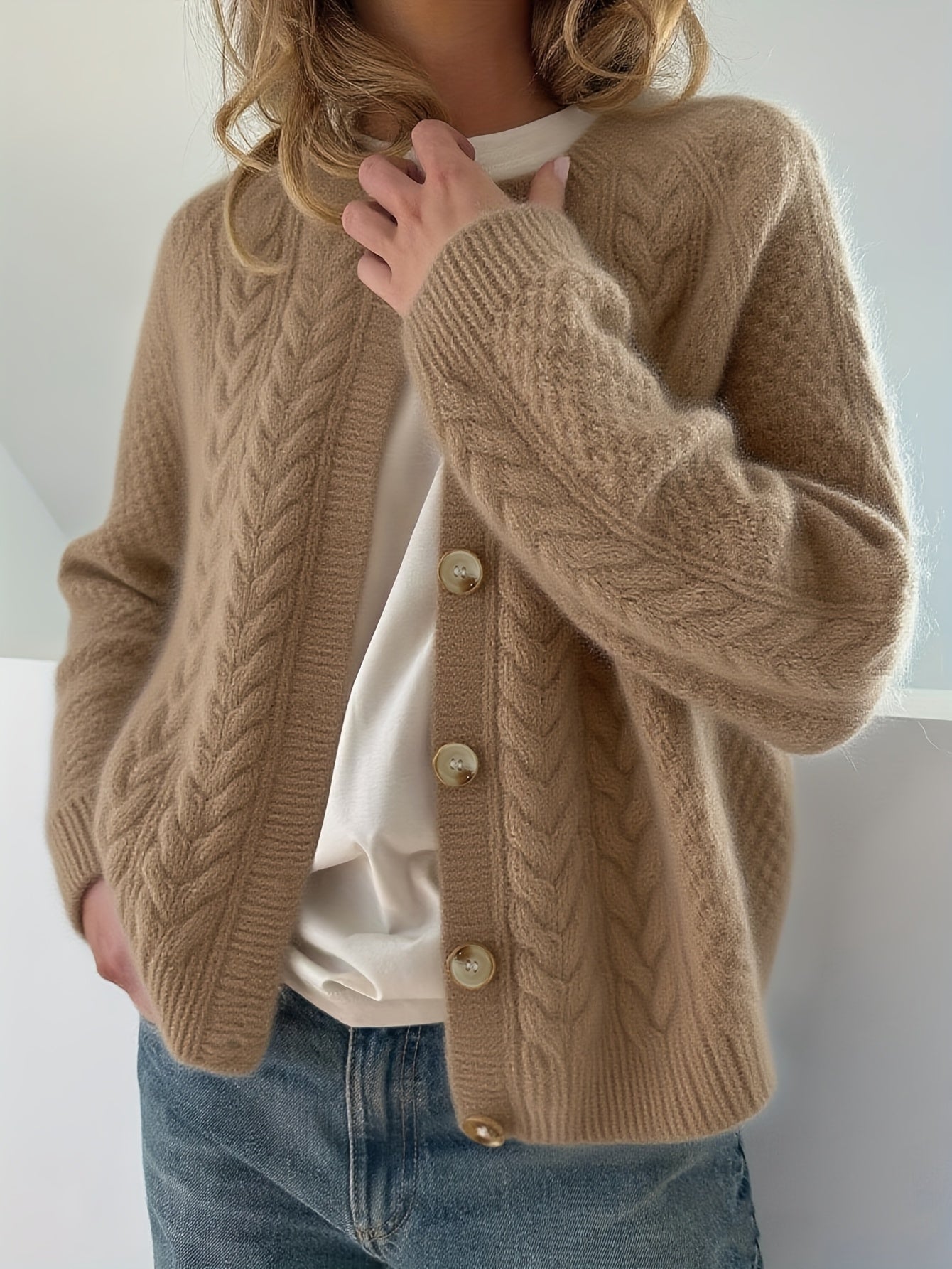 Isolde | Kabelstrikket Cardigan Med Knapper