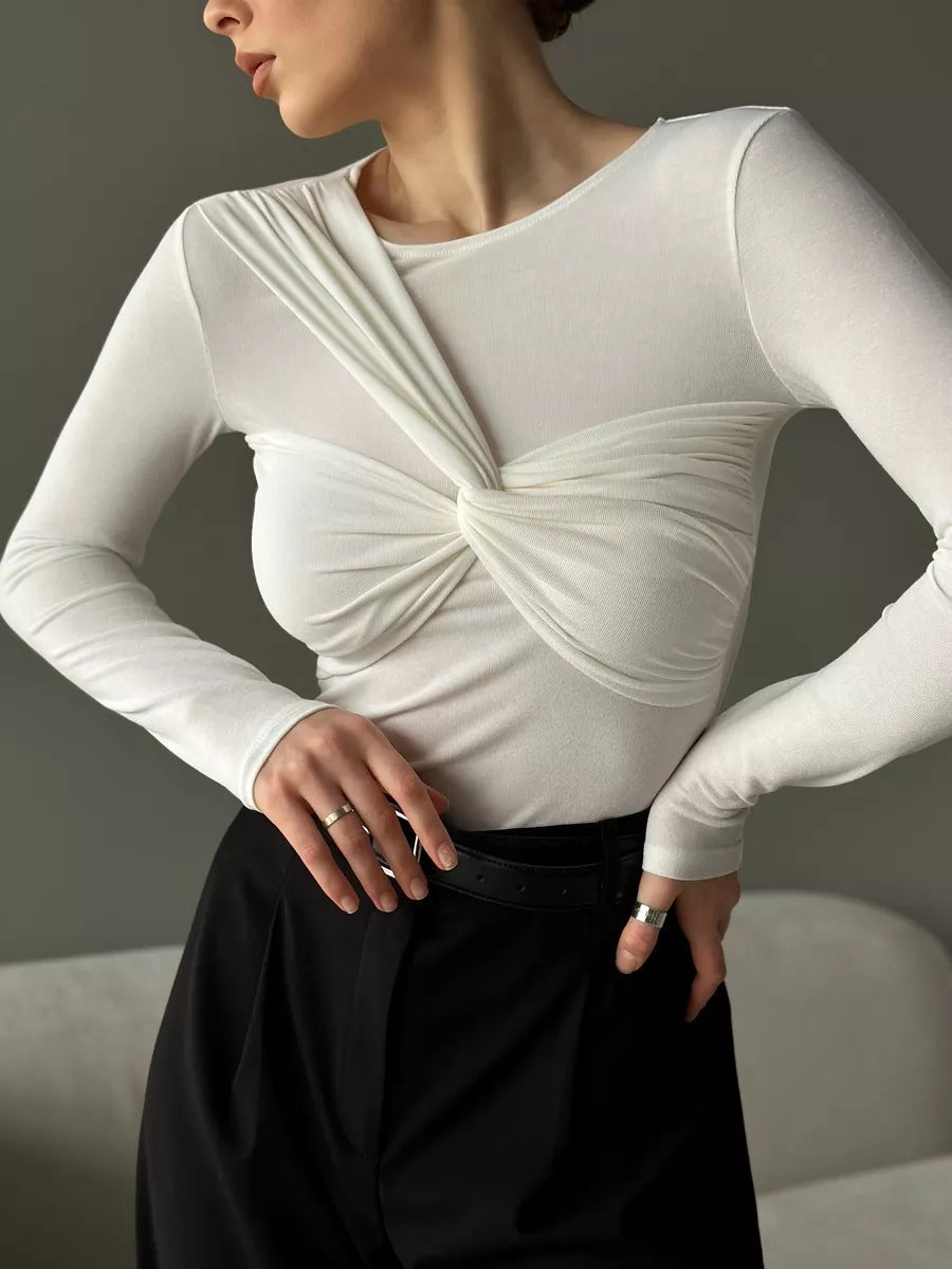 Juliette | Den Lange Twist Top med Lange Ermer