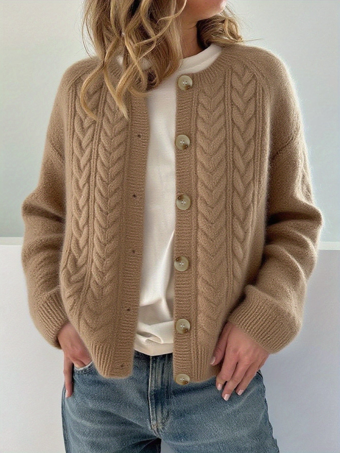 Isolde | Kabelstrikket Cardigan Med Knapper