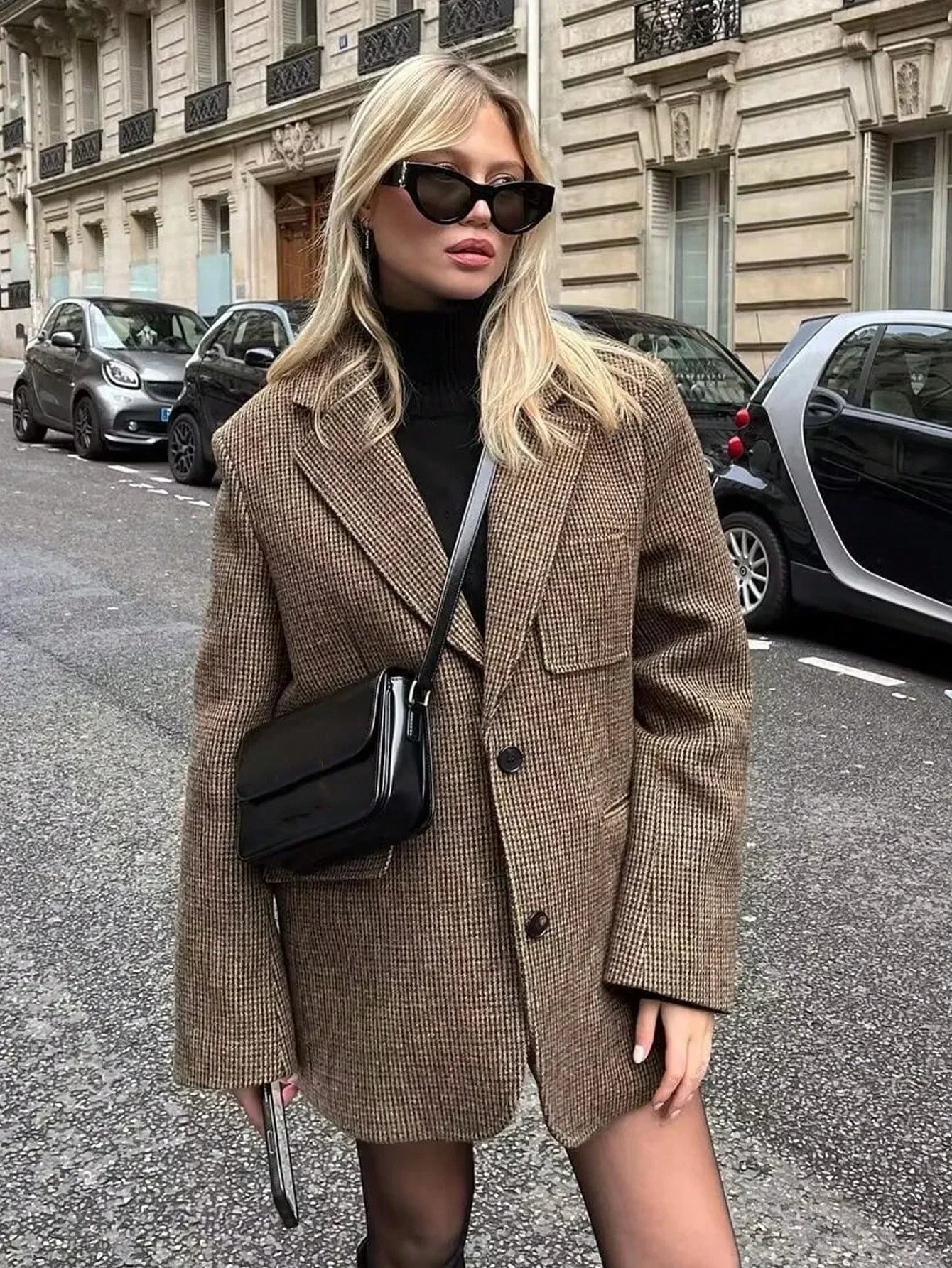 Mathilde | Brun Rute Blazer med Enkel Knapplukking