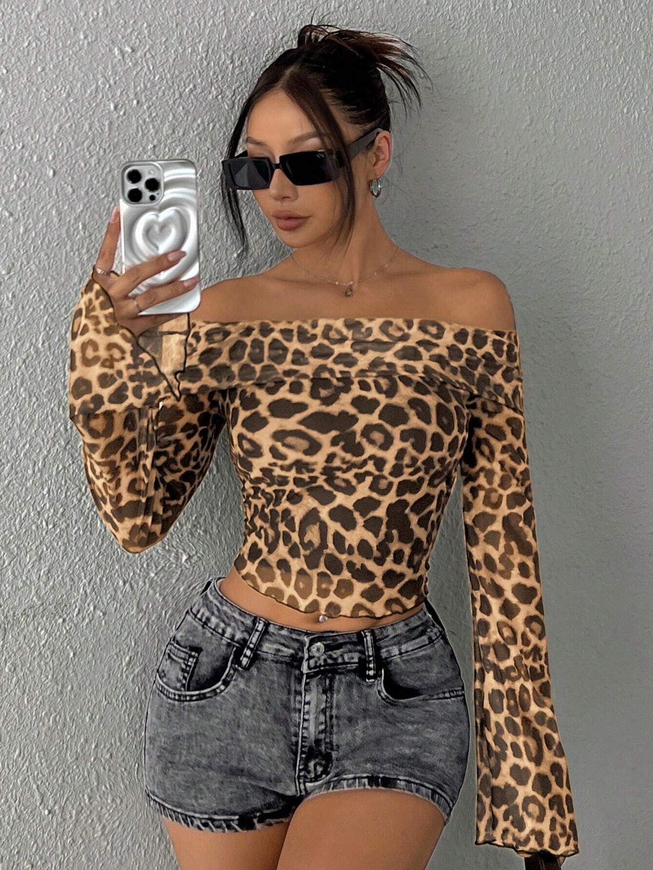 Clémence | Off-Shoulder Leopard Luxe Top