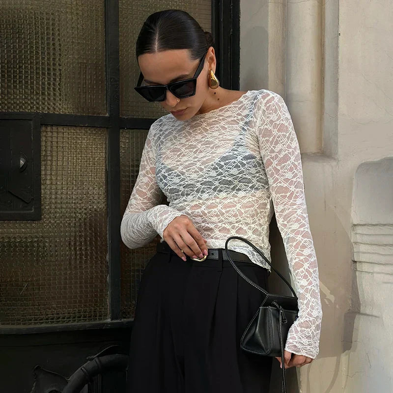 Camille | Den Gennemsigtige Spids Bluse