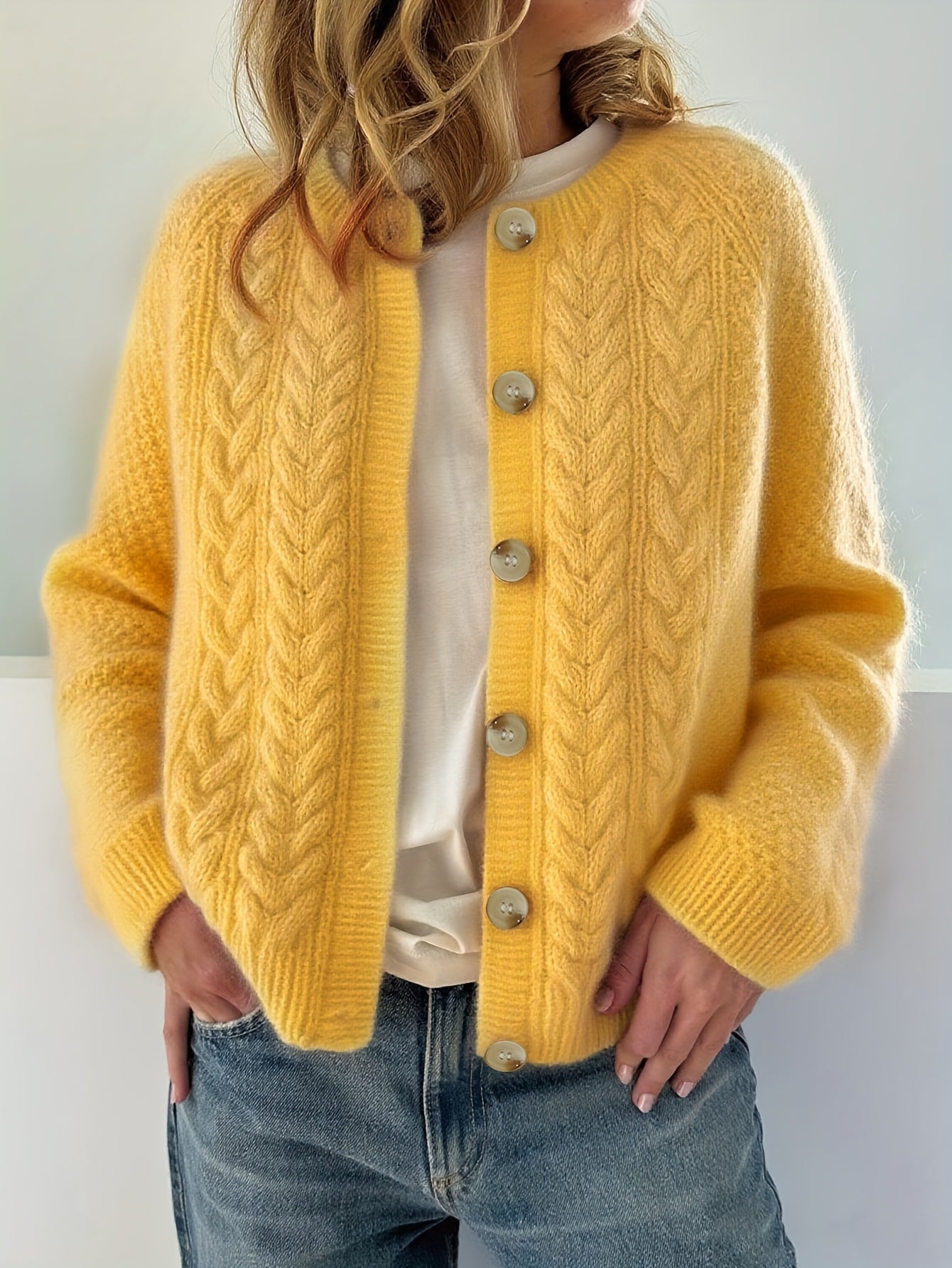 Isolde | Kabelstrikket Cardigan Med Knapper