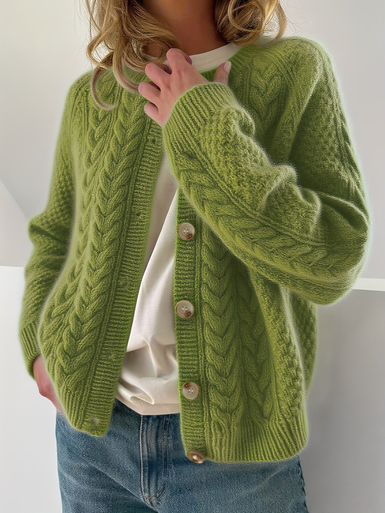 Isolde | Kabelstrikket Cardigan Med Knapper